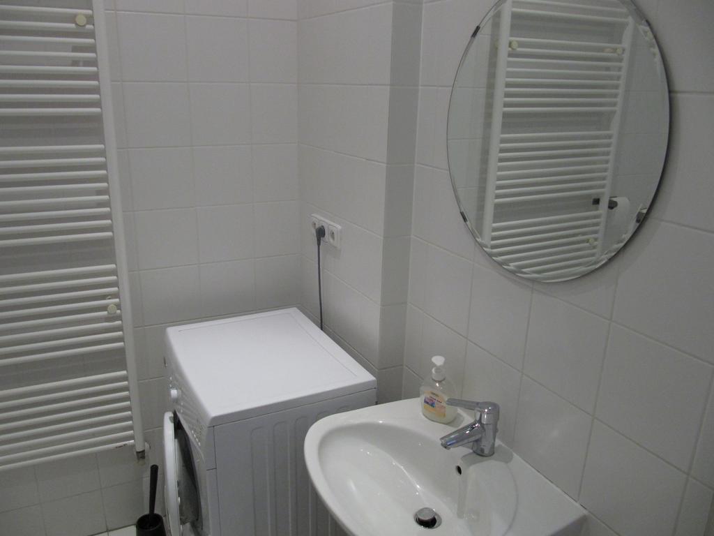 Apartman Old Centre - Rybarska Brana Братислава Стая снимка