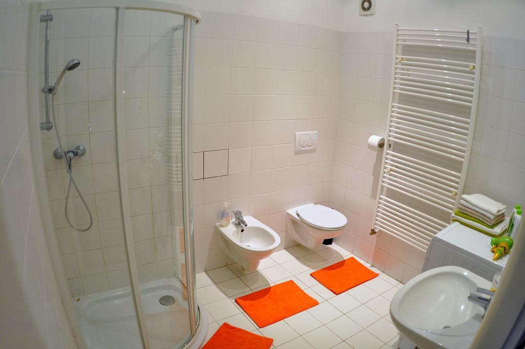 Apartman Old Centre - Rybarska Brana Братислава Екстериор снимка